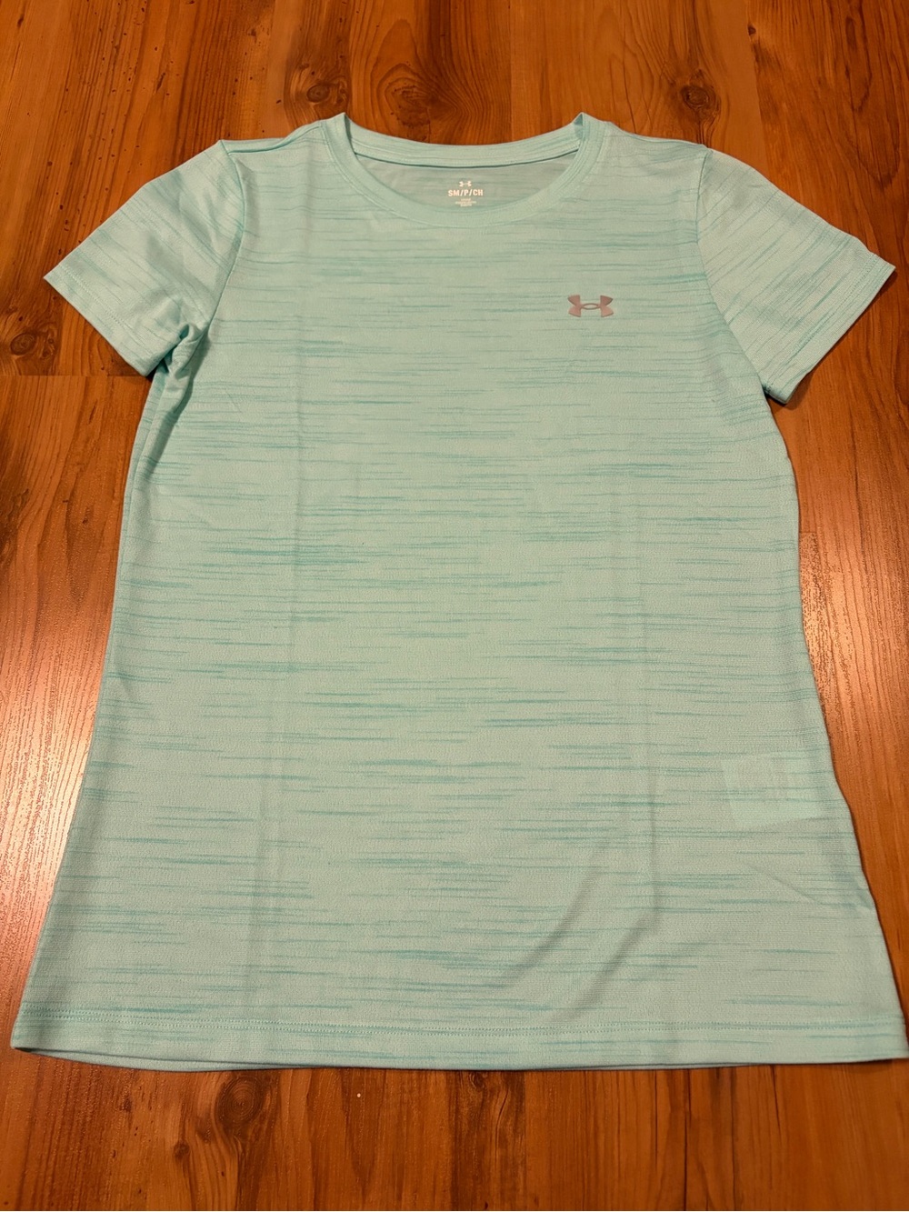 Under Armour Women's Short Sleeve Tee in Light Aqua